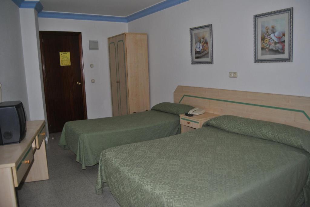 Hostal Blumen Algeciras Szoba fotó